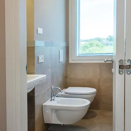 Apartment Tramonto - Camerano, Meravigliosa Con Giardino Panoramico Camerano